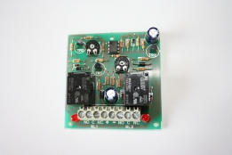 N105- 145 Yli- ja alijännitesuojauskortti 13,8V järjestelmiin