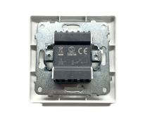 PP-100 Poistumispainike pinta-asennukseen kokopeitelevyllä valkoinen