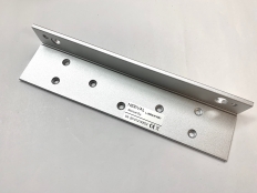 L-asennuskulma Ner 3500LR RST magneetille