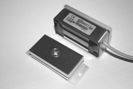 Ner 400R-12 Magneettilukko ruostumattomasta teräksestä tilatiedolla, kosteuden kestävä IP68